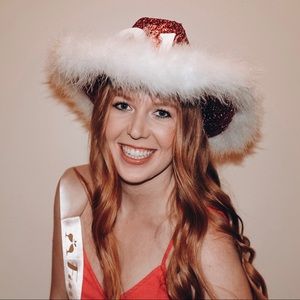 Meet your Posher, Madeline